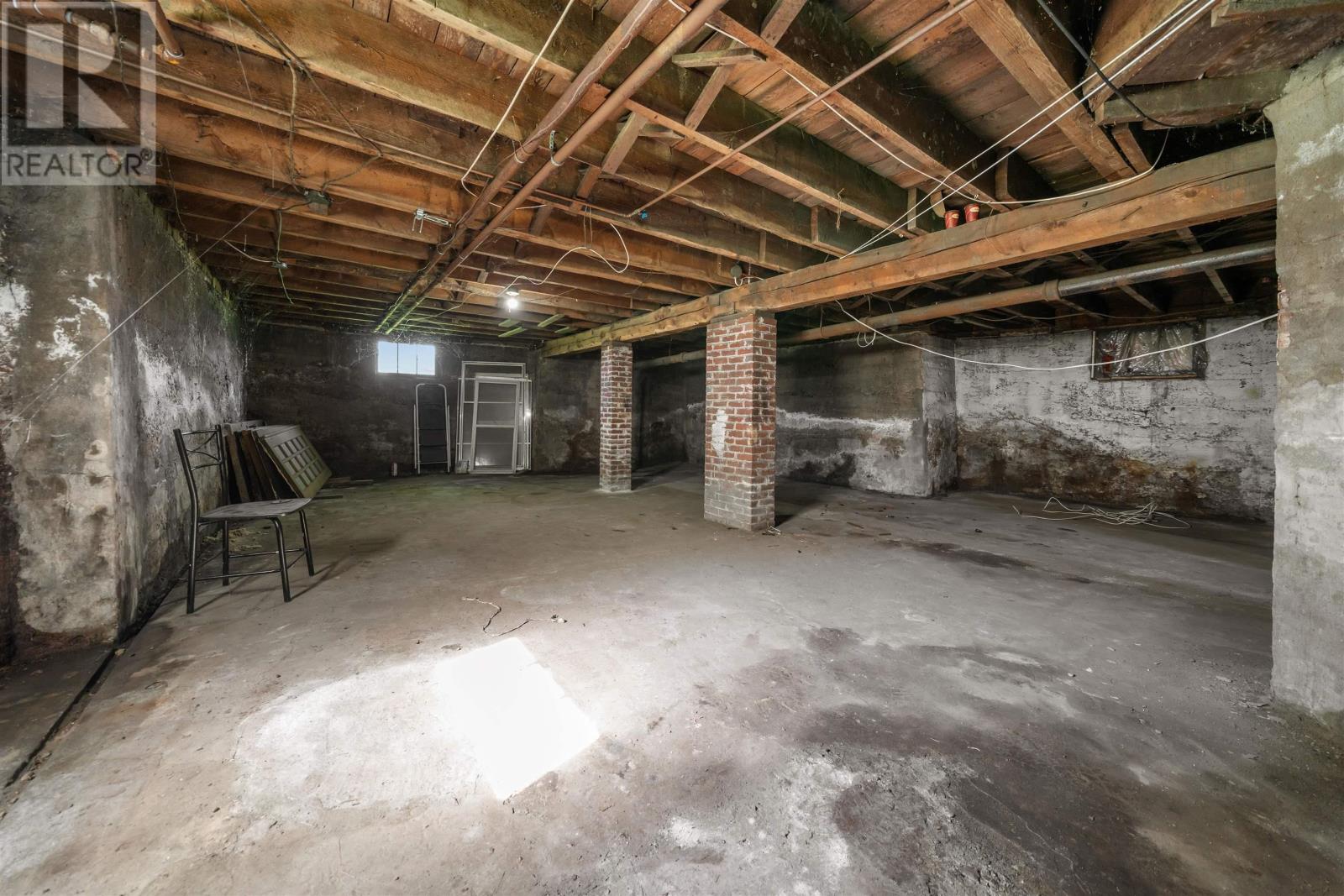 105 Park Street Property Photo 28