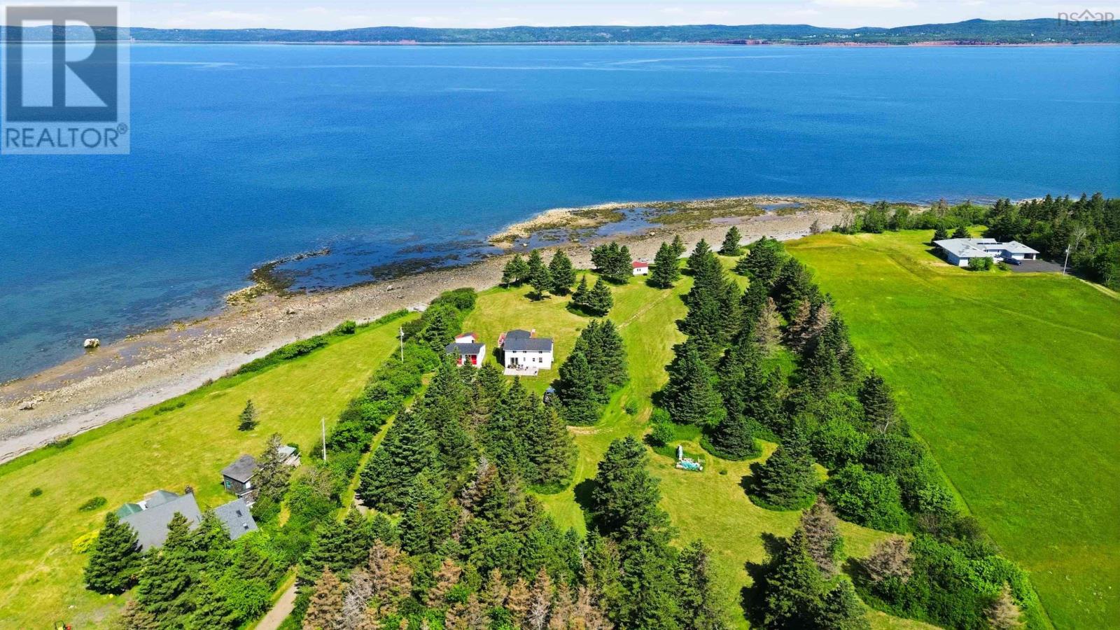 7939 Highway 101 Property Photo 43