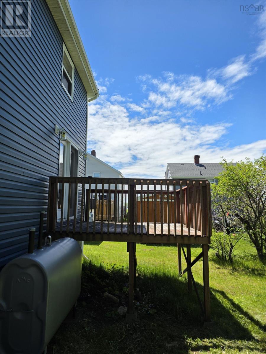 73 Taylor Street Property Photo 4