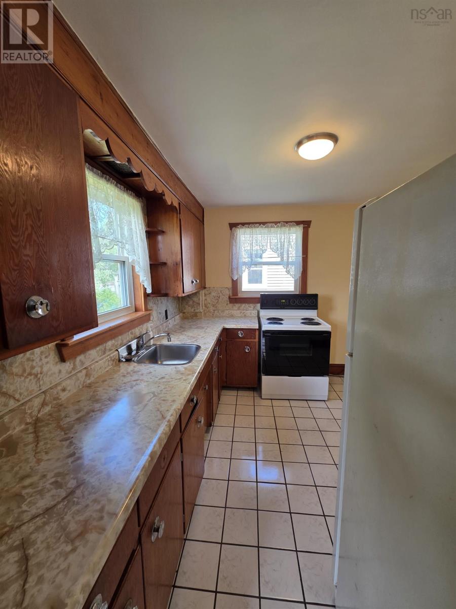 73 Taylor Street Property Photo 7