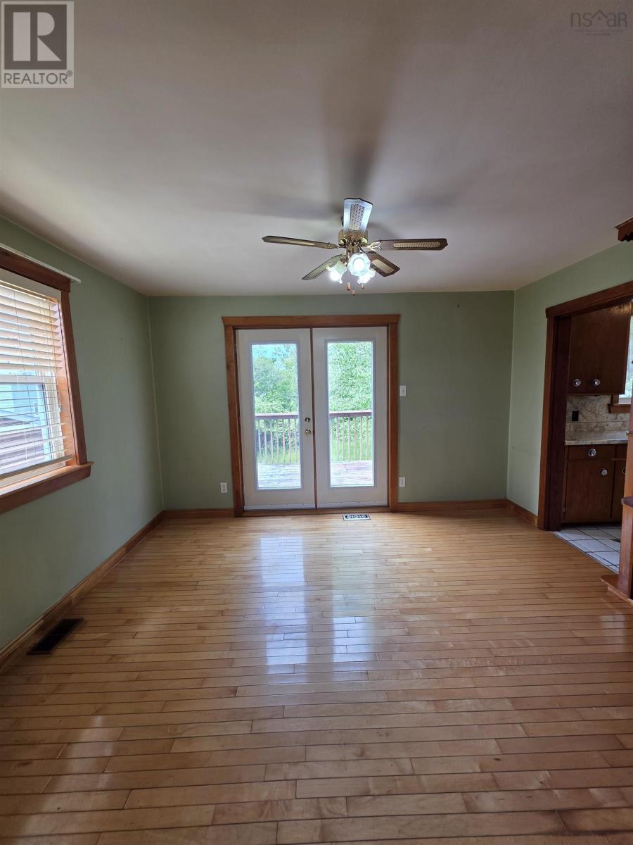 73 Taylor Street Property Photo 9