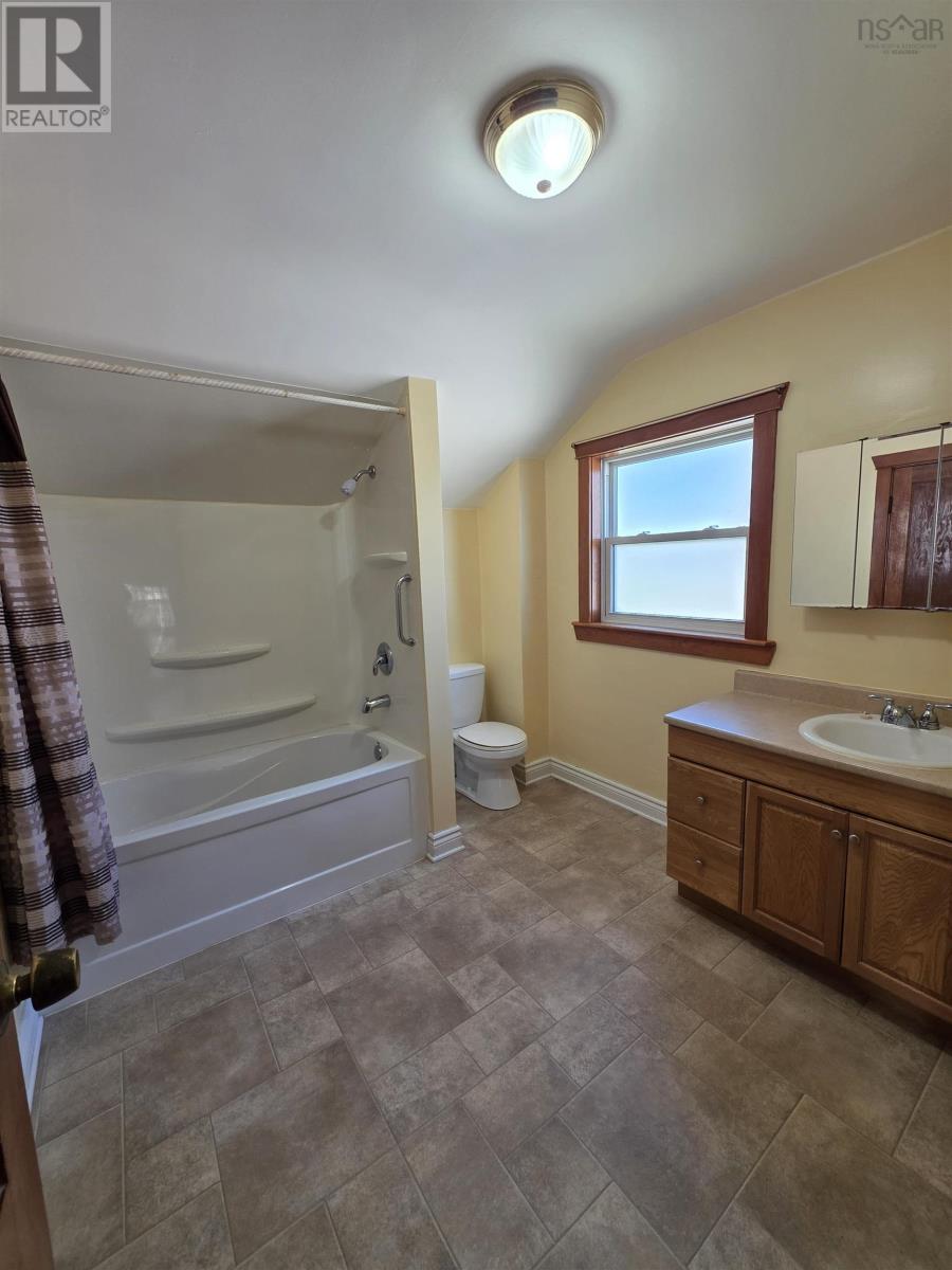 73 Taylor Street Property Photo 12