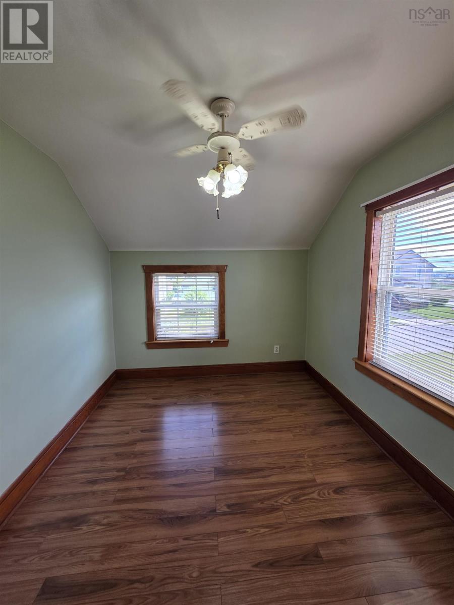 73 Taylor Street Property Photo 15