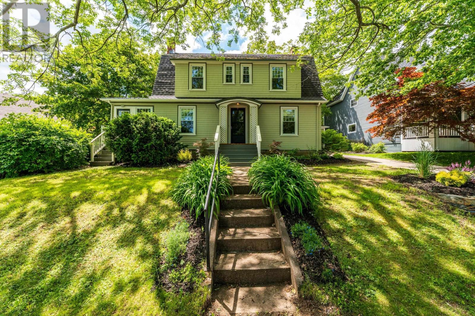 5 Warwick Street Property Photo 1