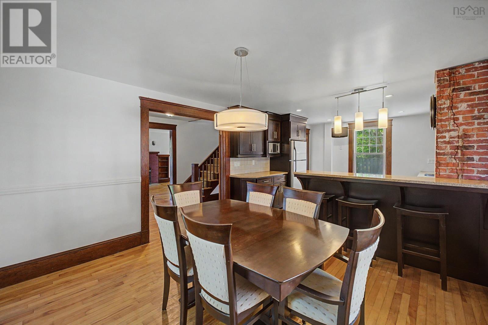 5 Warwick Street Property Photo 11