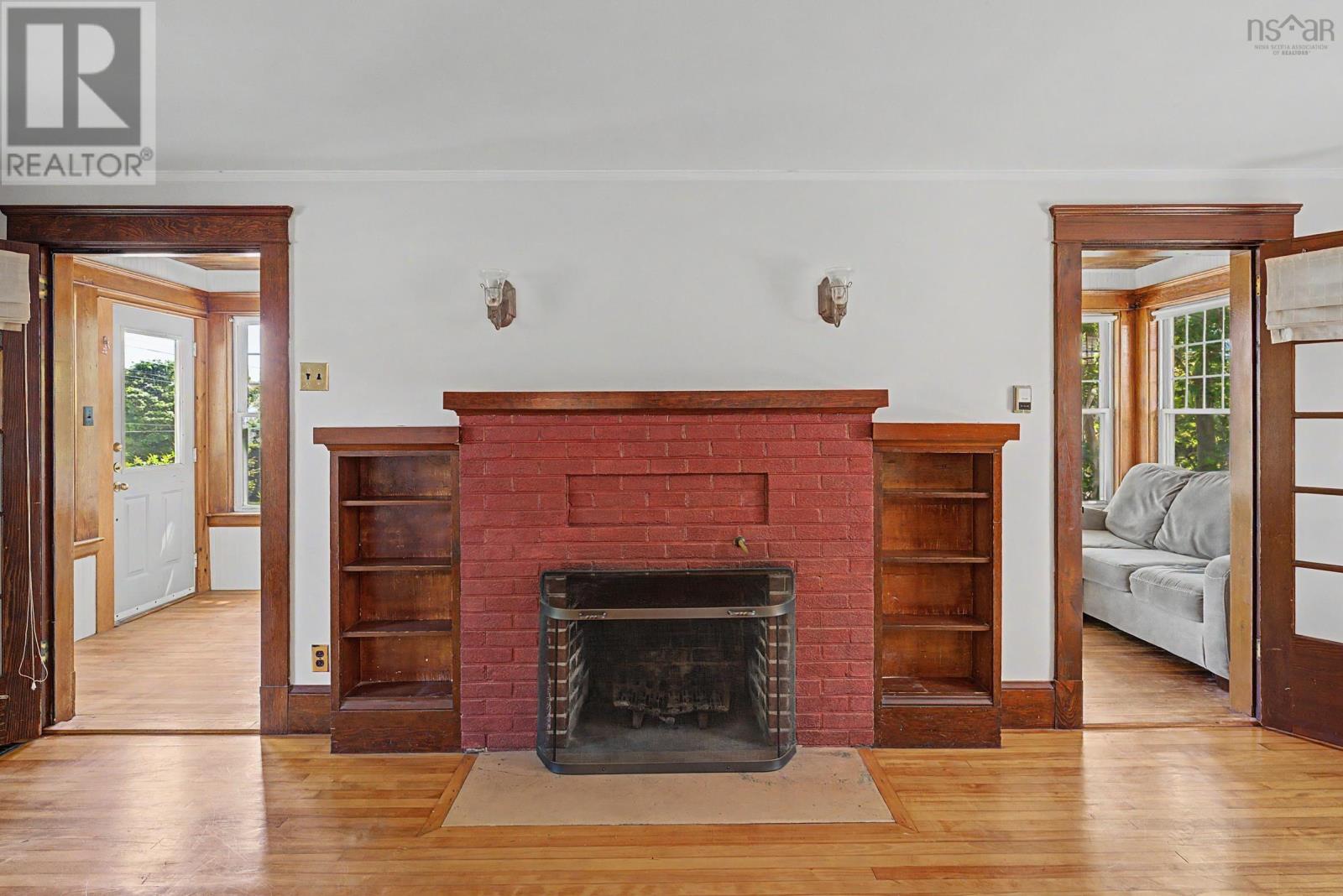 5 Warwick Street Property Photo 13