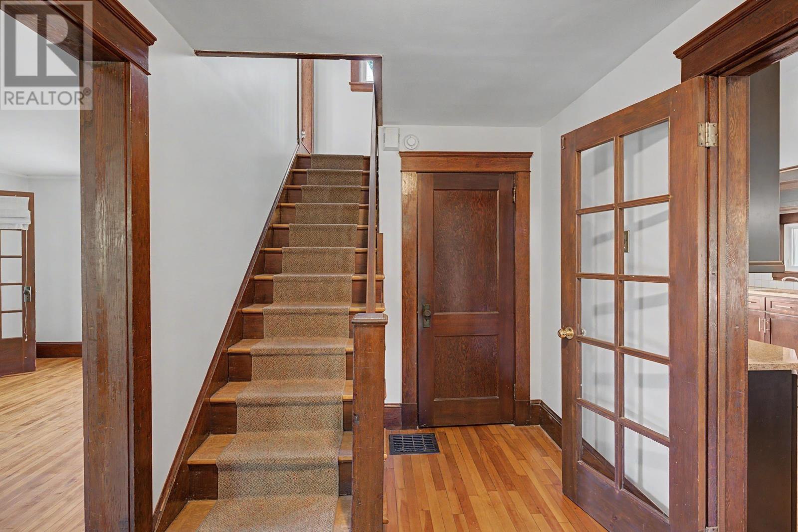 5 Warwick Street Property Photo 19