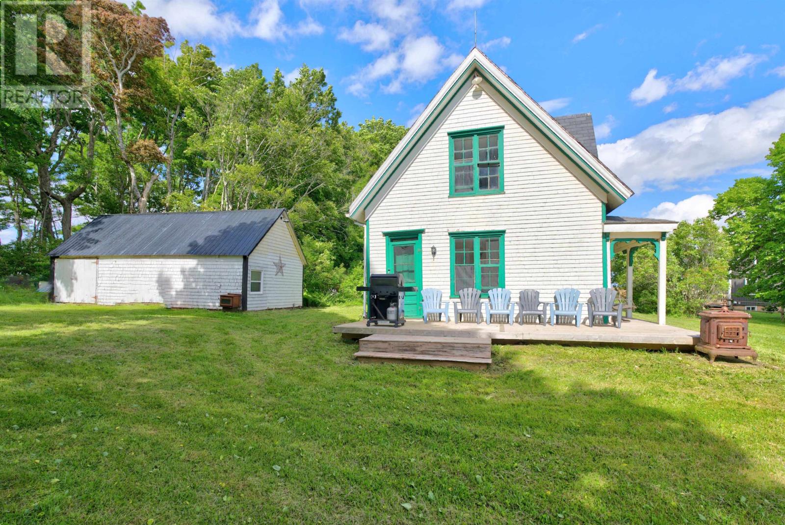 662-664 Long River Road Property Photo 26