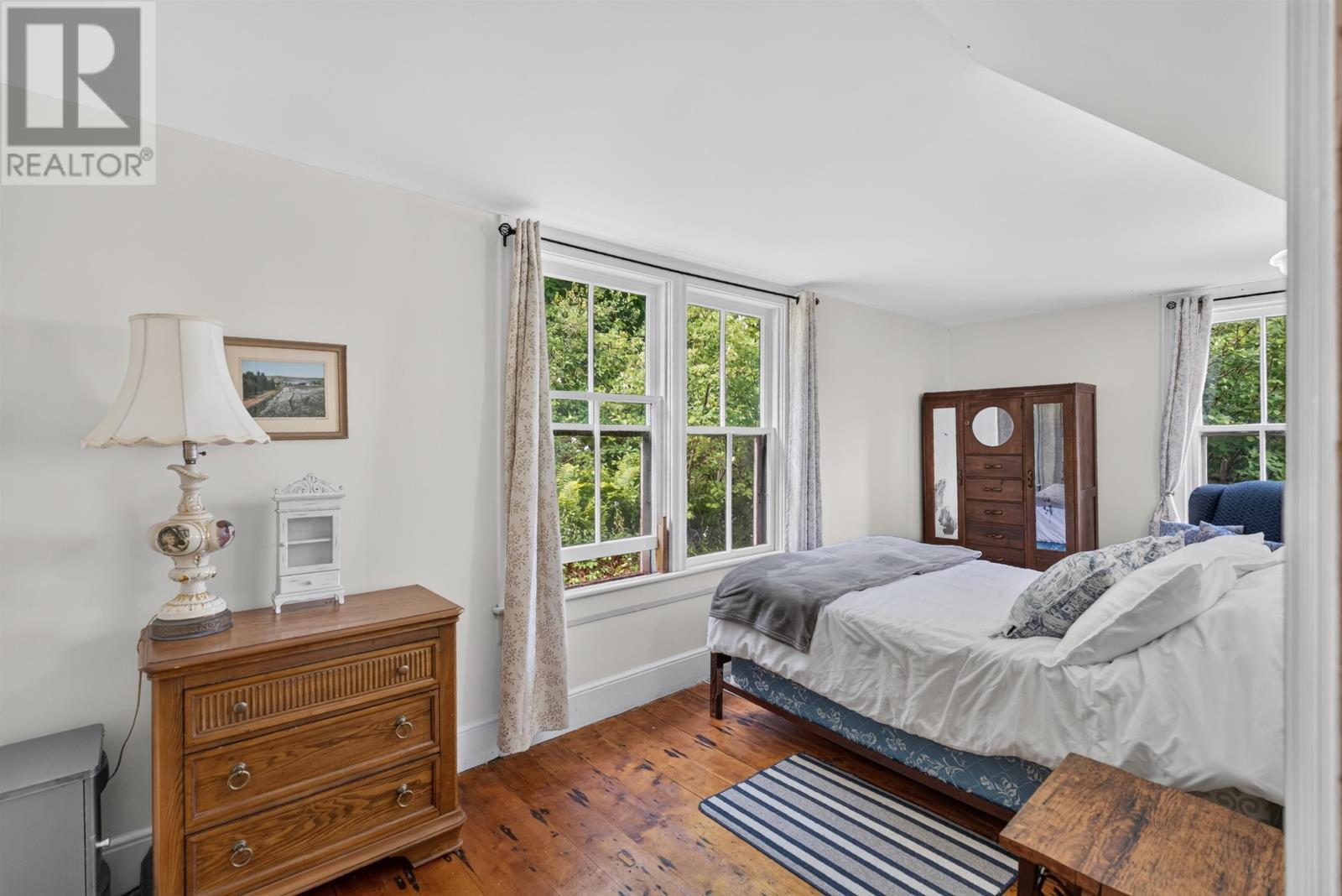 662-664 Long River Road Property Photo 34