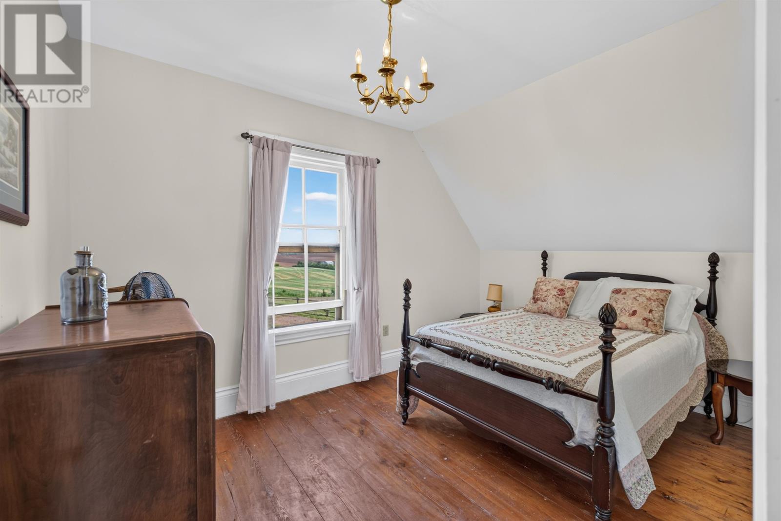 662-664 Long River Road Property Photo 38