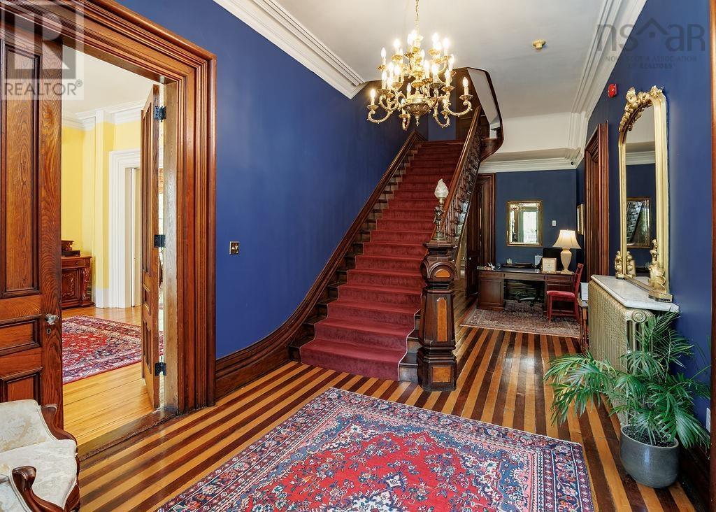 494 St George Street Property Photo 3
