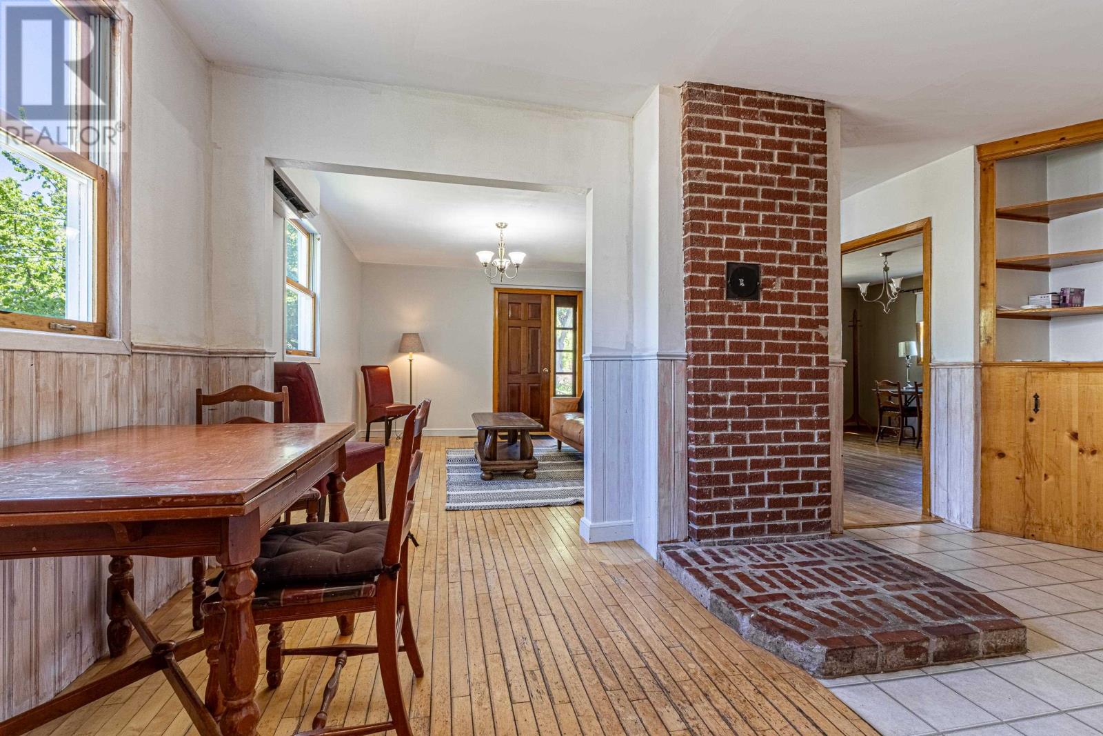 3 Howard Street Property Photo 5