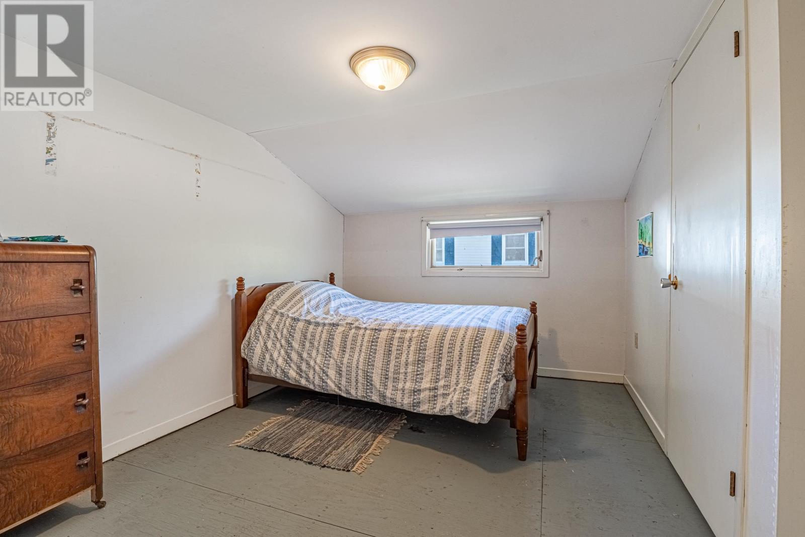 3 Howard Street Property Photo 14