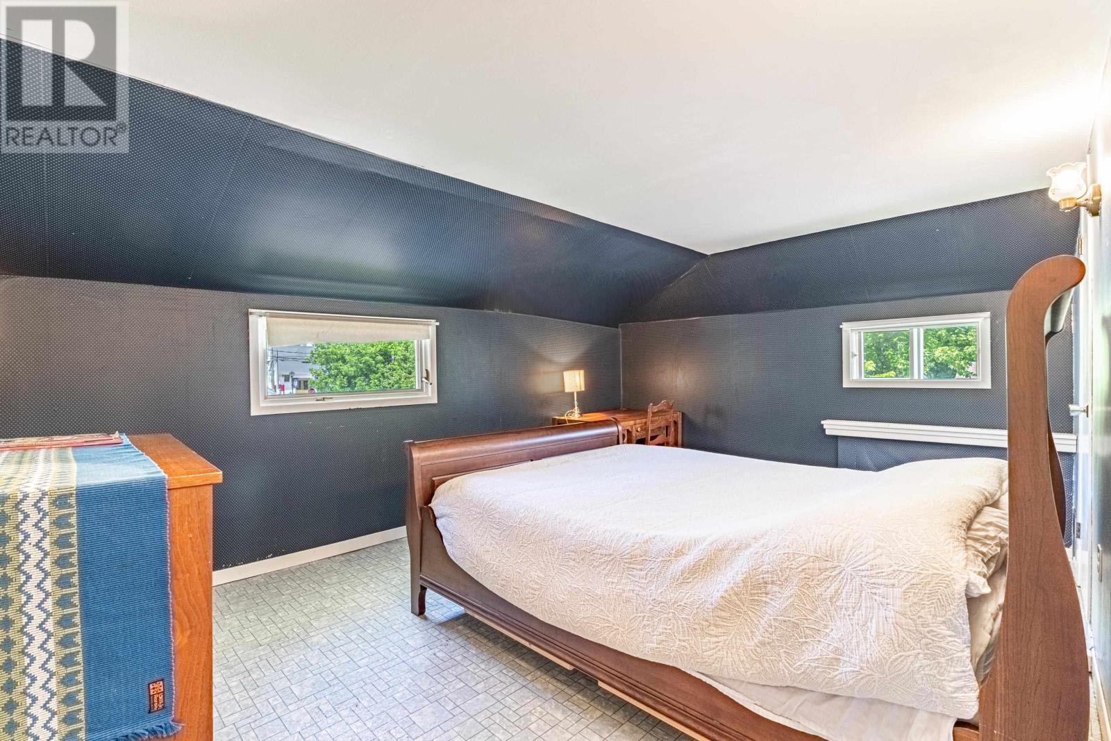 3 Howard Street Property Photo 16