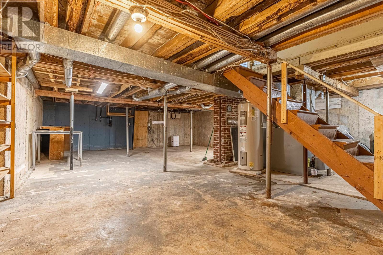 3 Howard Street Property Photo 21