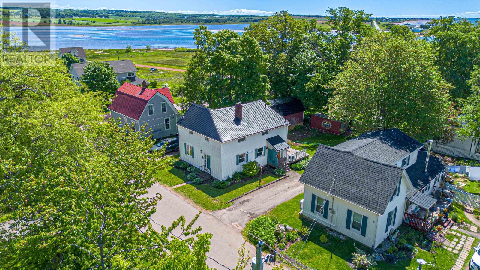 3 Howard Street Property Photo 26