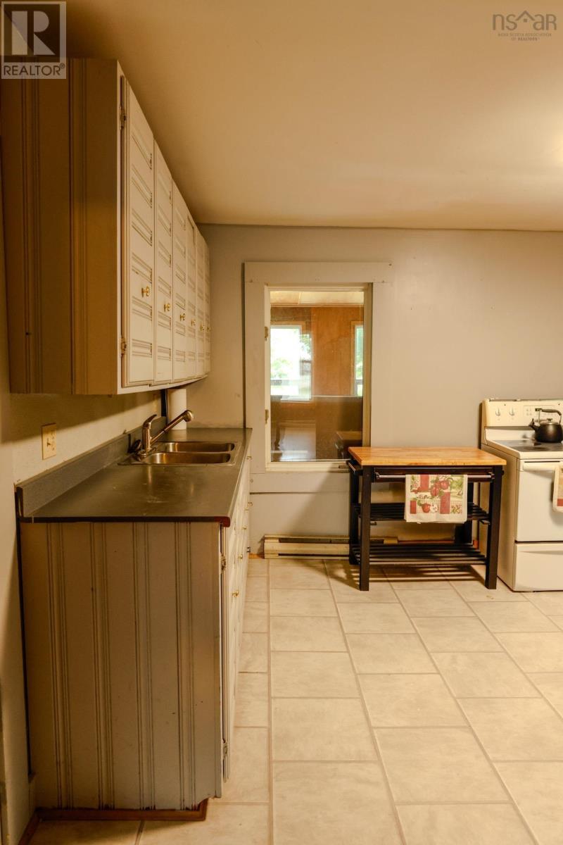 2471 Highway 3 Property Photo 7