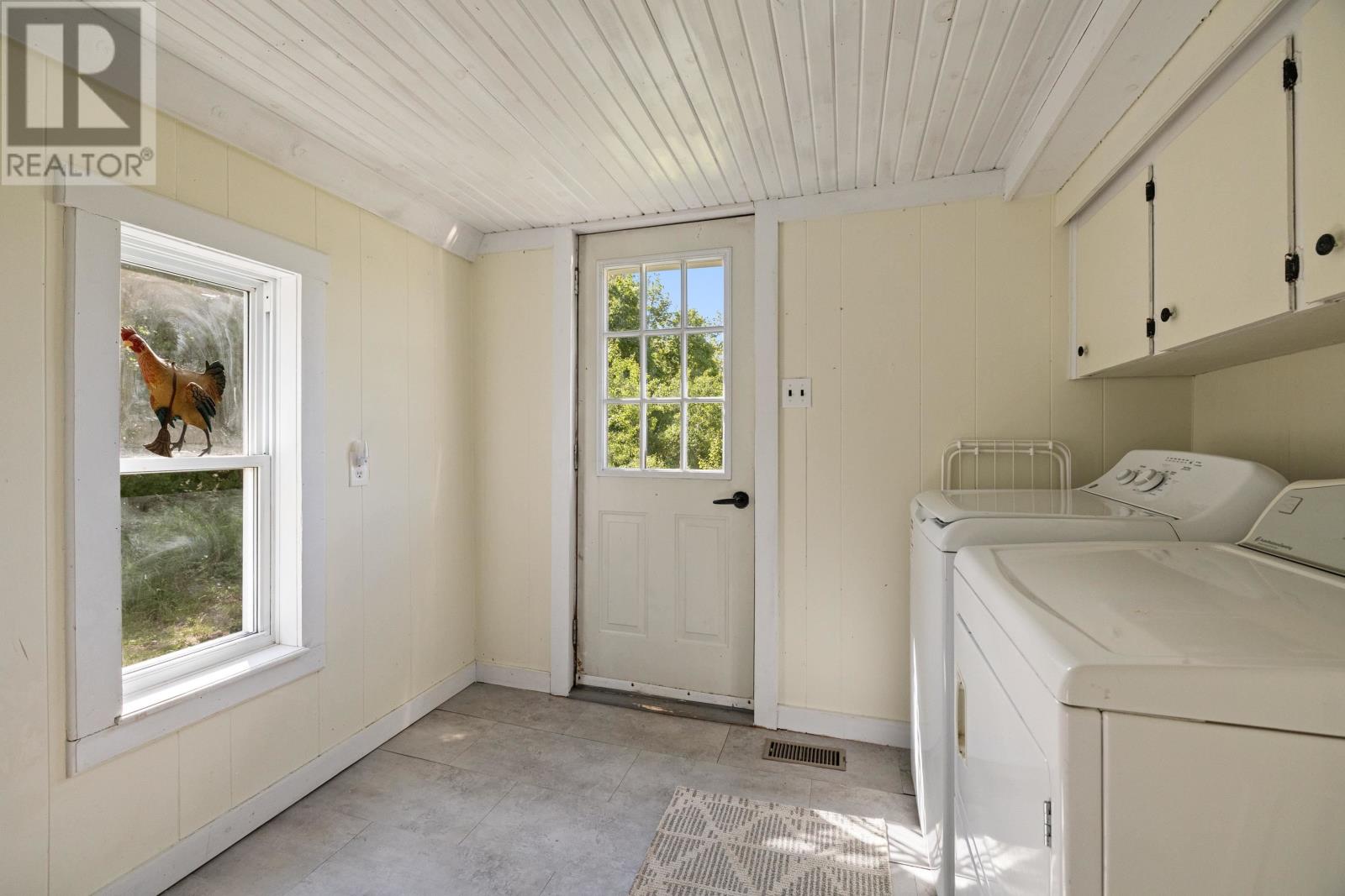 2685 Brooklyn Road Property Photo 32