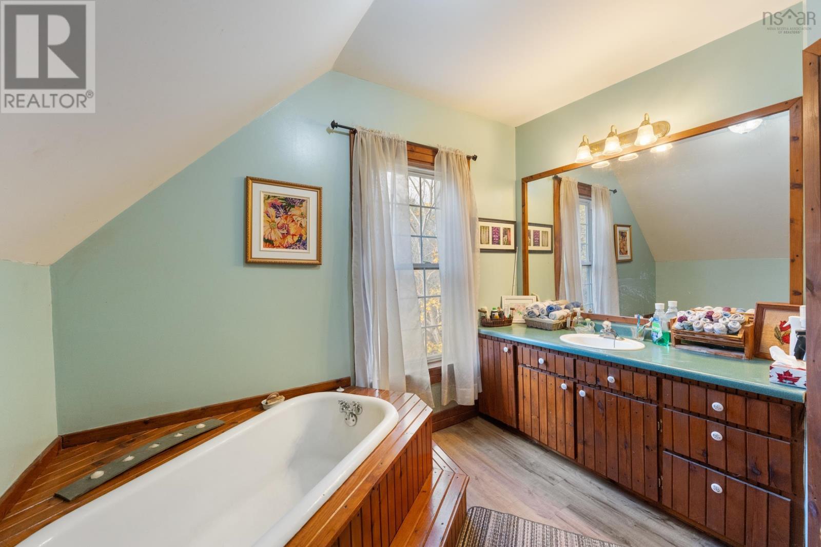 6953 Sissiboo Road Property Photo 17