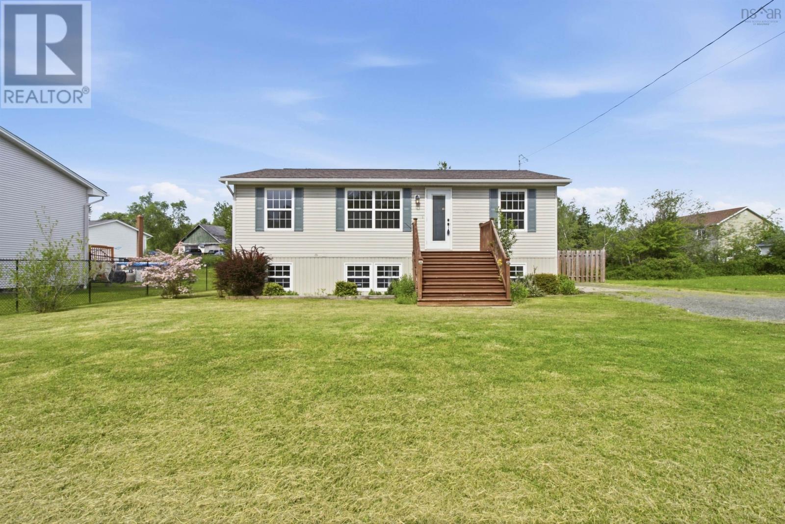 73 Underwood Road Property Photo 1