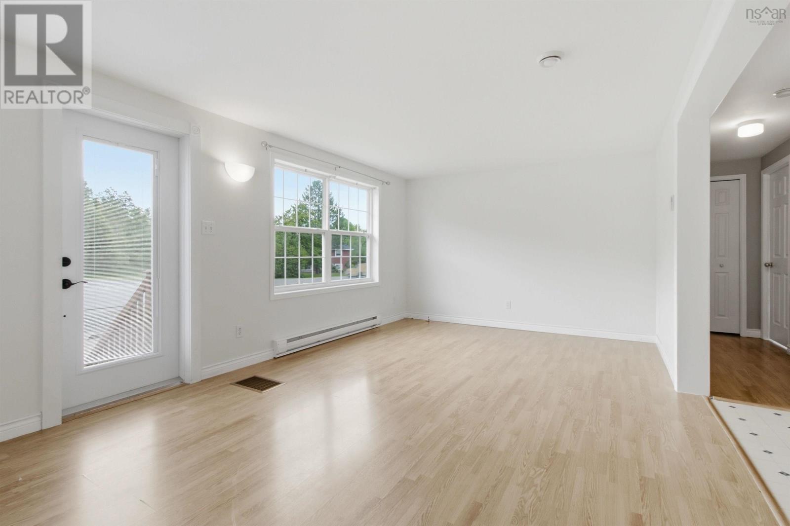 73 Underwood Road Property Photo 4