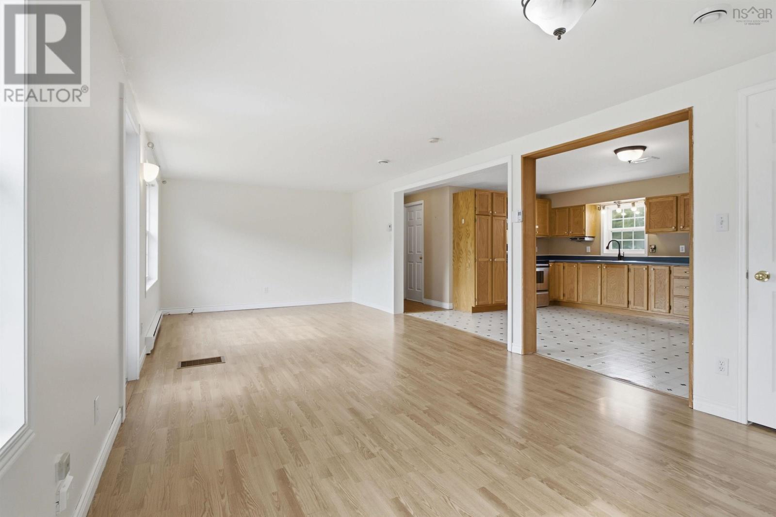 73 Underwood Road Property Photo 5