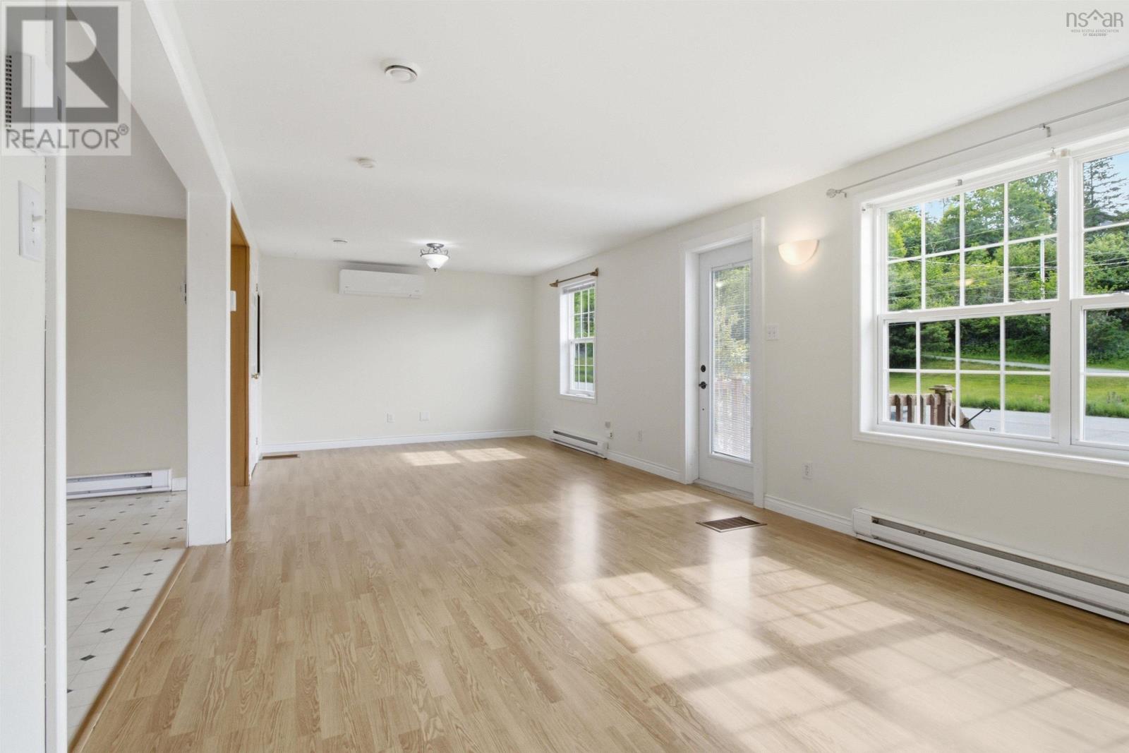 73 Underwood Road Property Photo 8