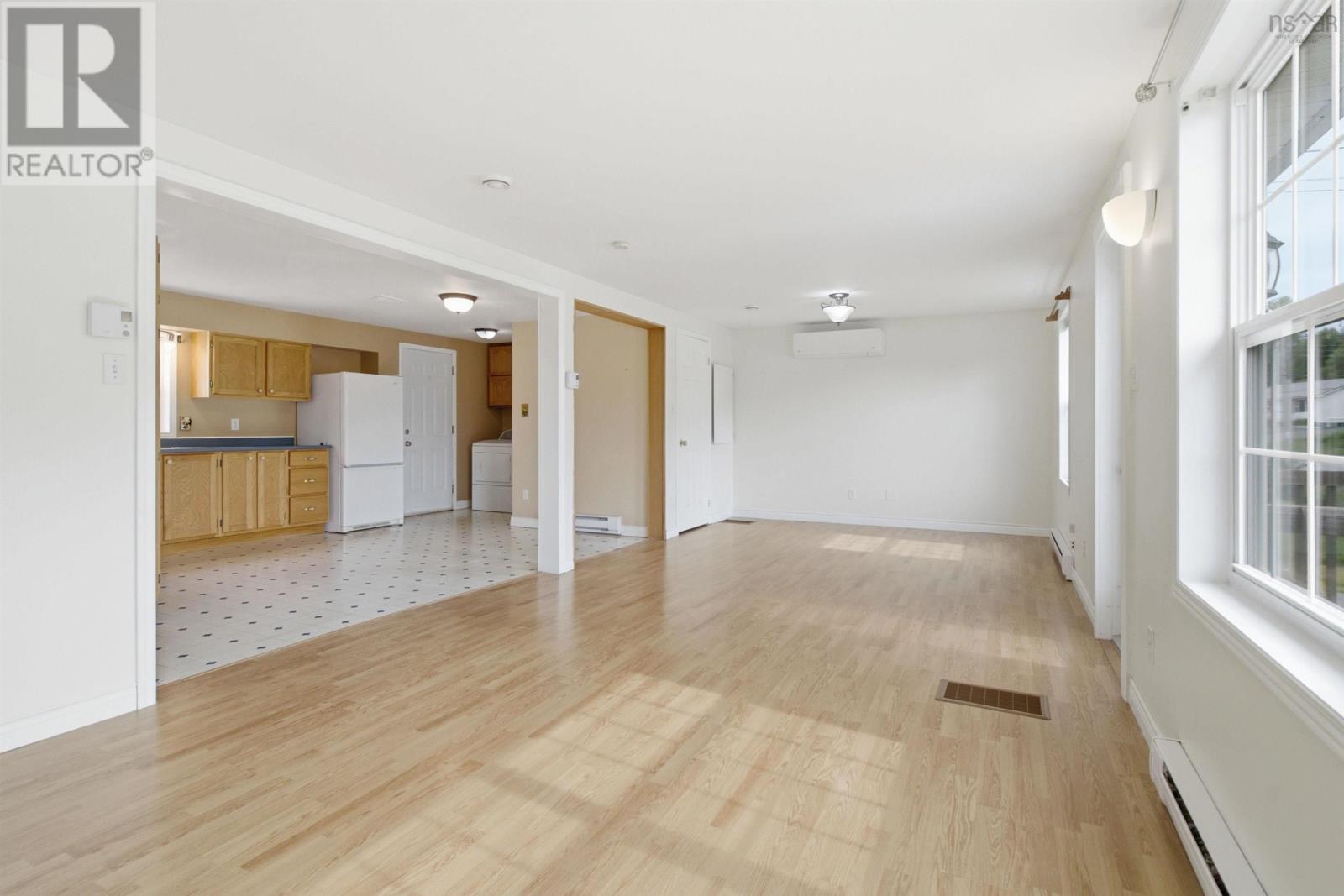 73 Underwood Road Property Photo 9