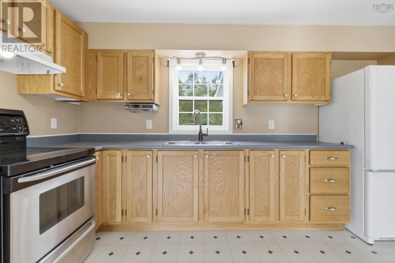 73 Underwood Road Property Photo 14