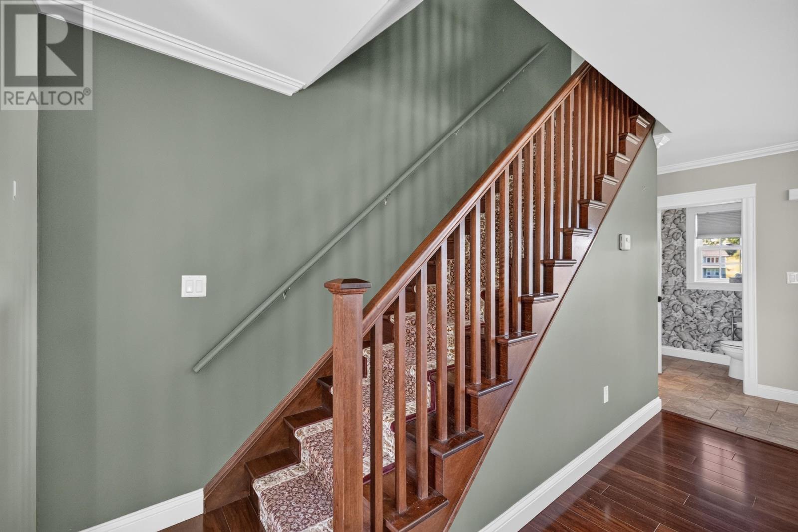 15 Cameron Heights Property Photo 12