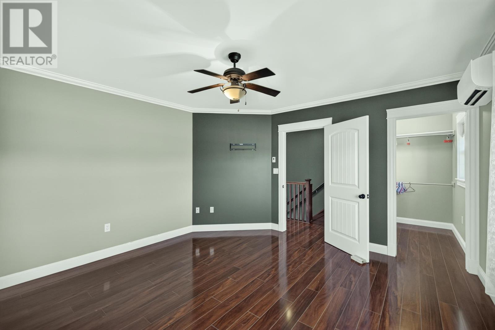 15 Cameron Heights Property Photo 15