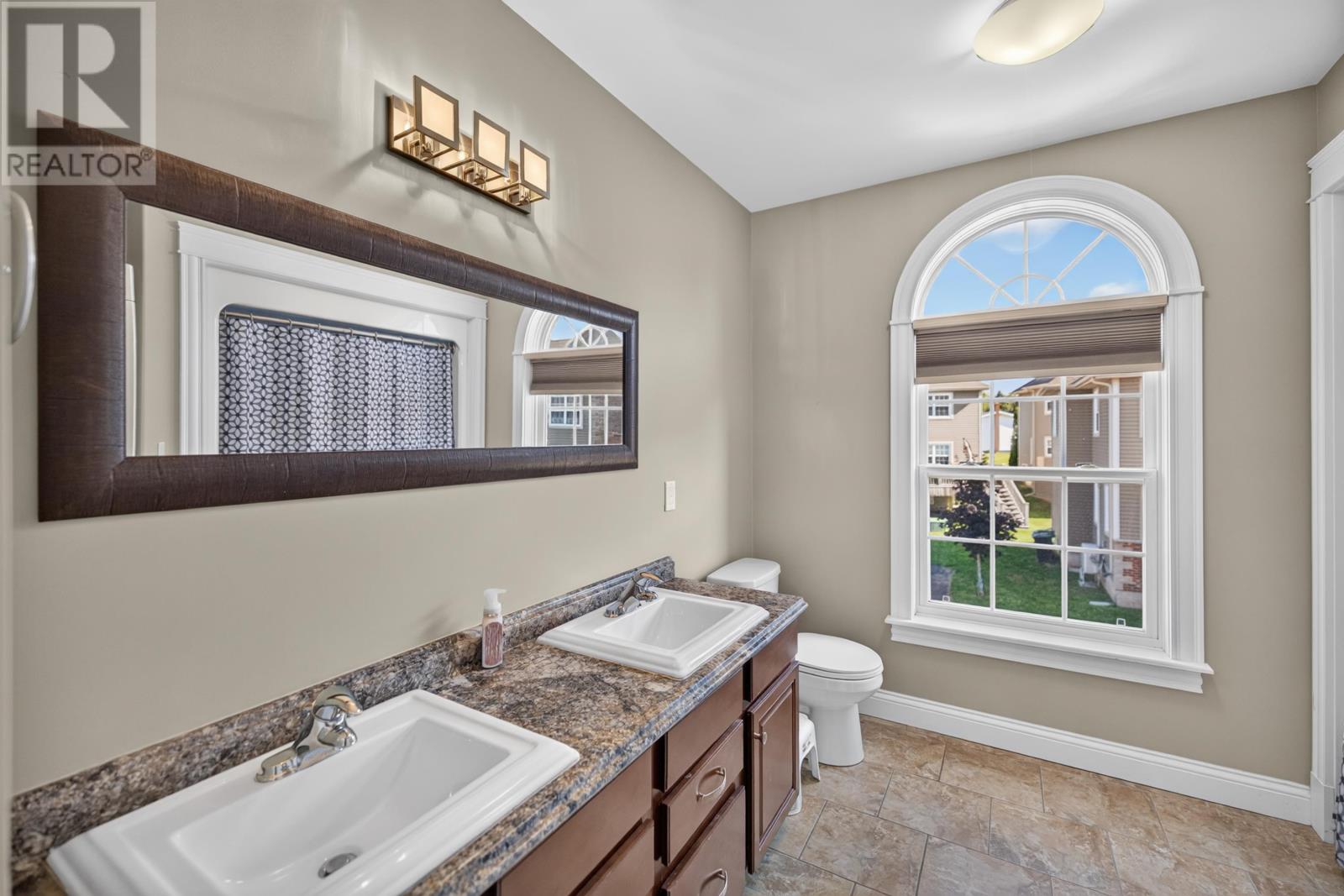 15 Cameron Heights Property Photo 20