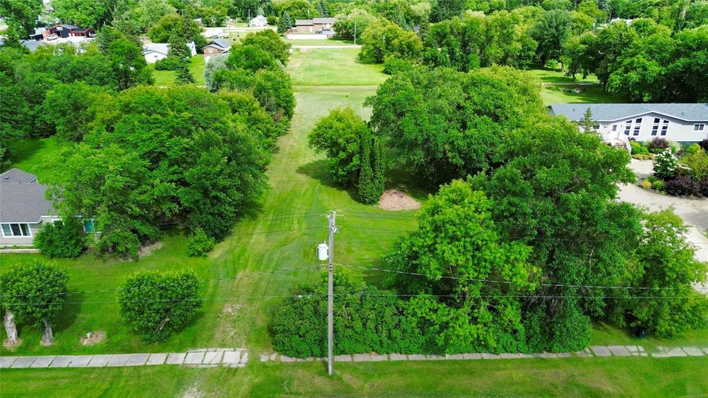 192 240 Road N Property Photo 5