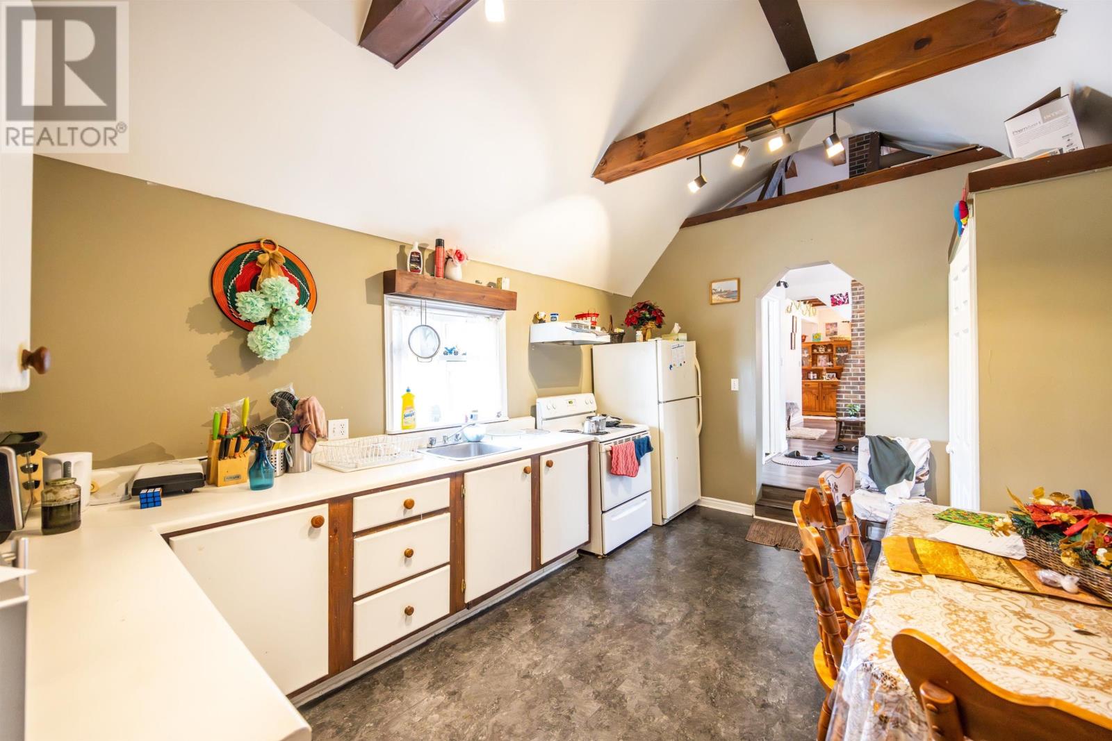 44 Weymouth Street Property Photo 29