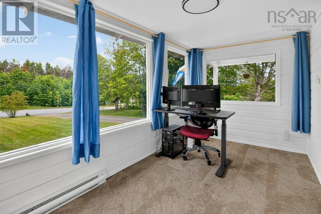 309 Forties Road Property Photo 9