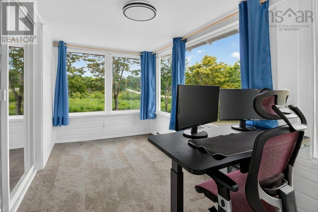 309 Forties Road Property Photo 10