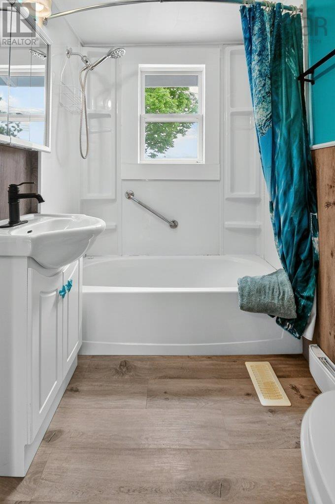 309 Forties Road Property Photo 17