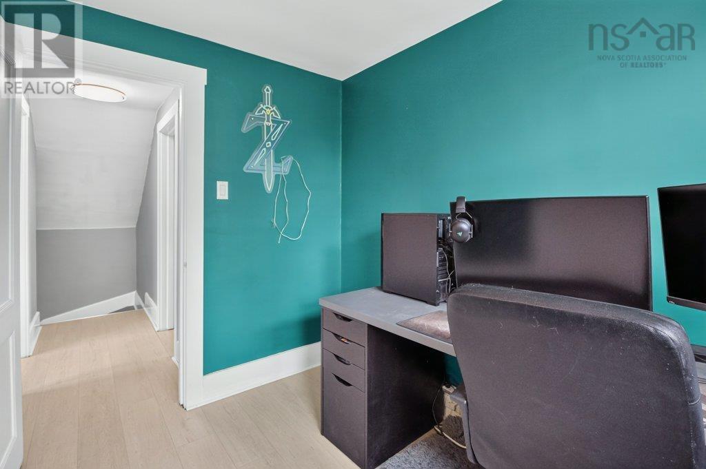 309 Forties Road Property Photo 22