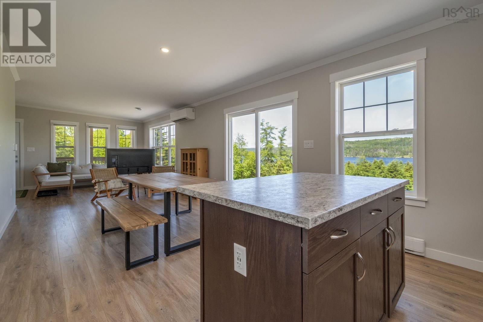 9118 316 Highway Property Photo 14