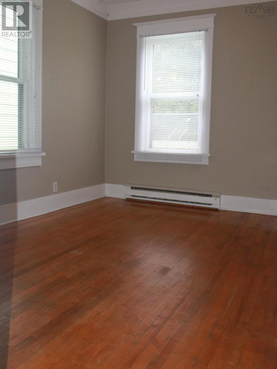 217 Windmill Road Property Photo 4