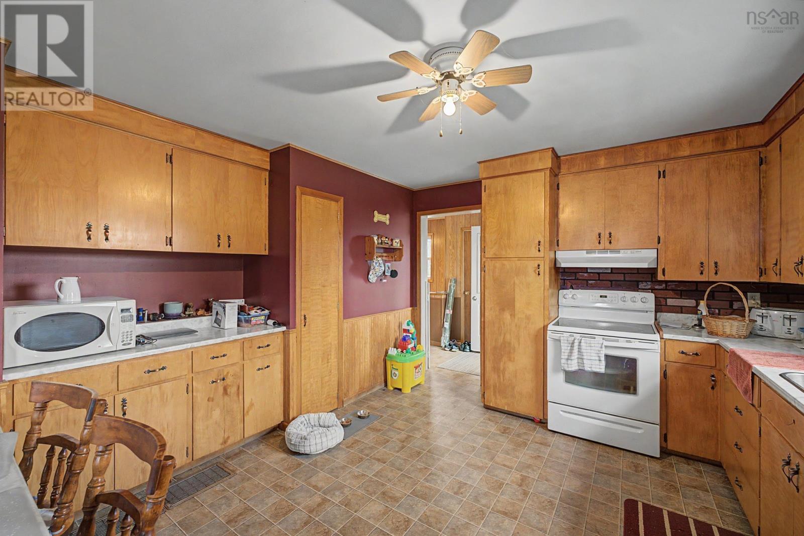 39 Rogers Road Property Photo 22