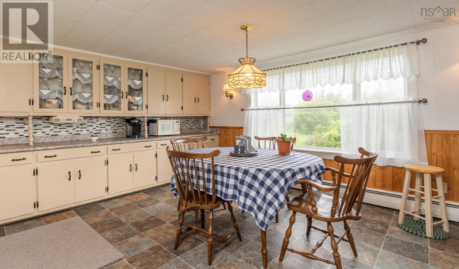 279 Chebogue Road Property Photo 15