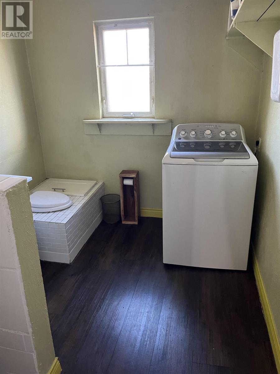 10466 Normans Road Property Photo 21