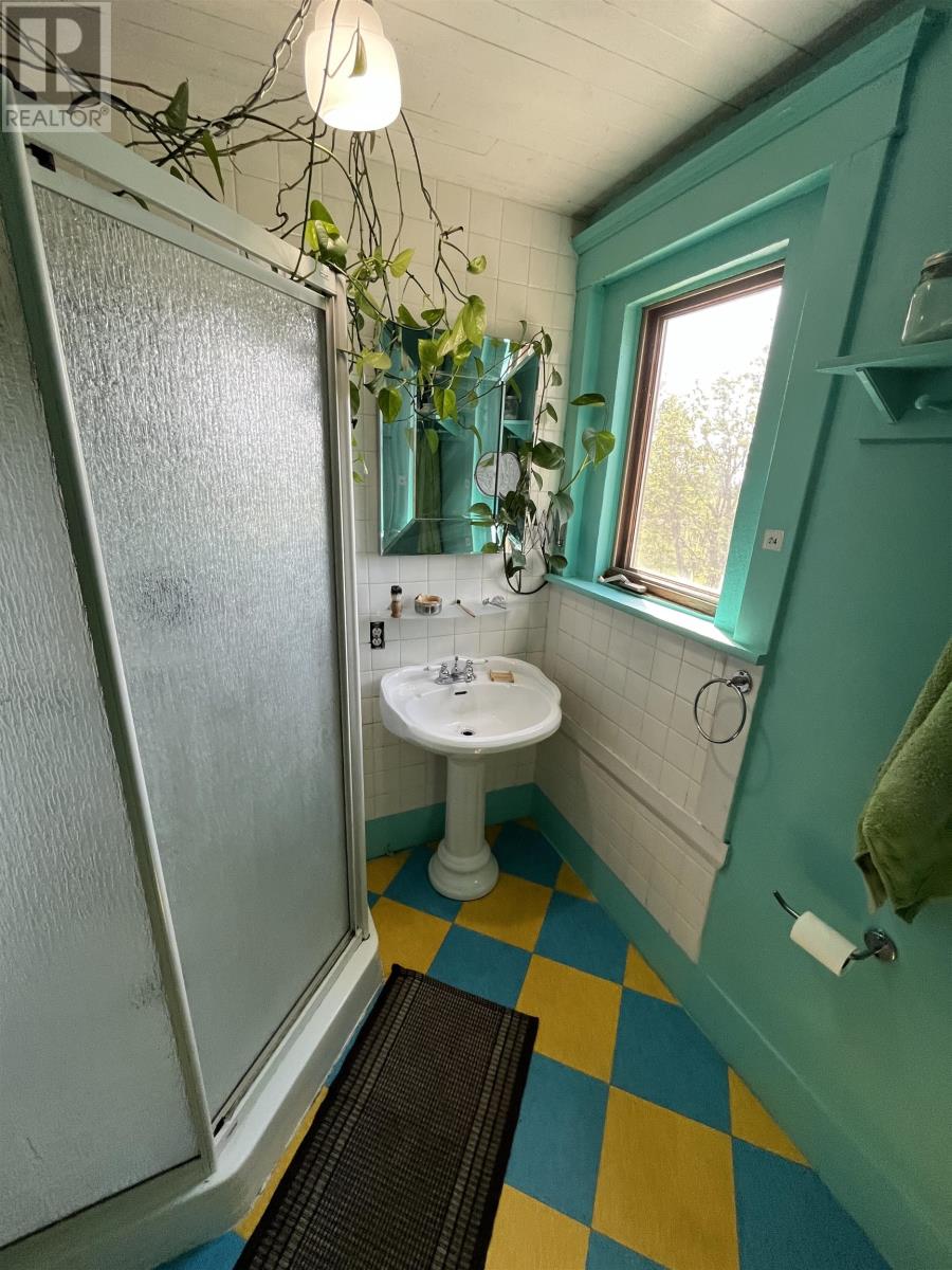10466 Normans Road Property Photo 33