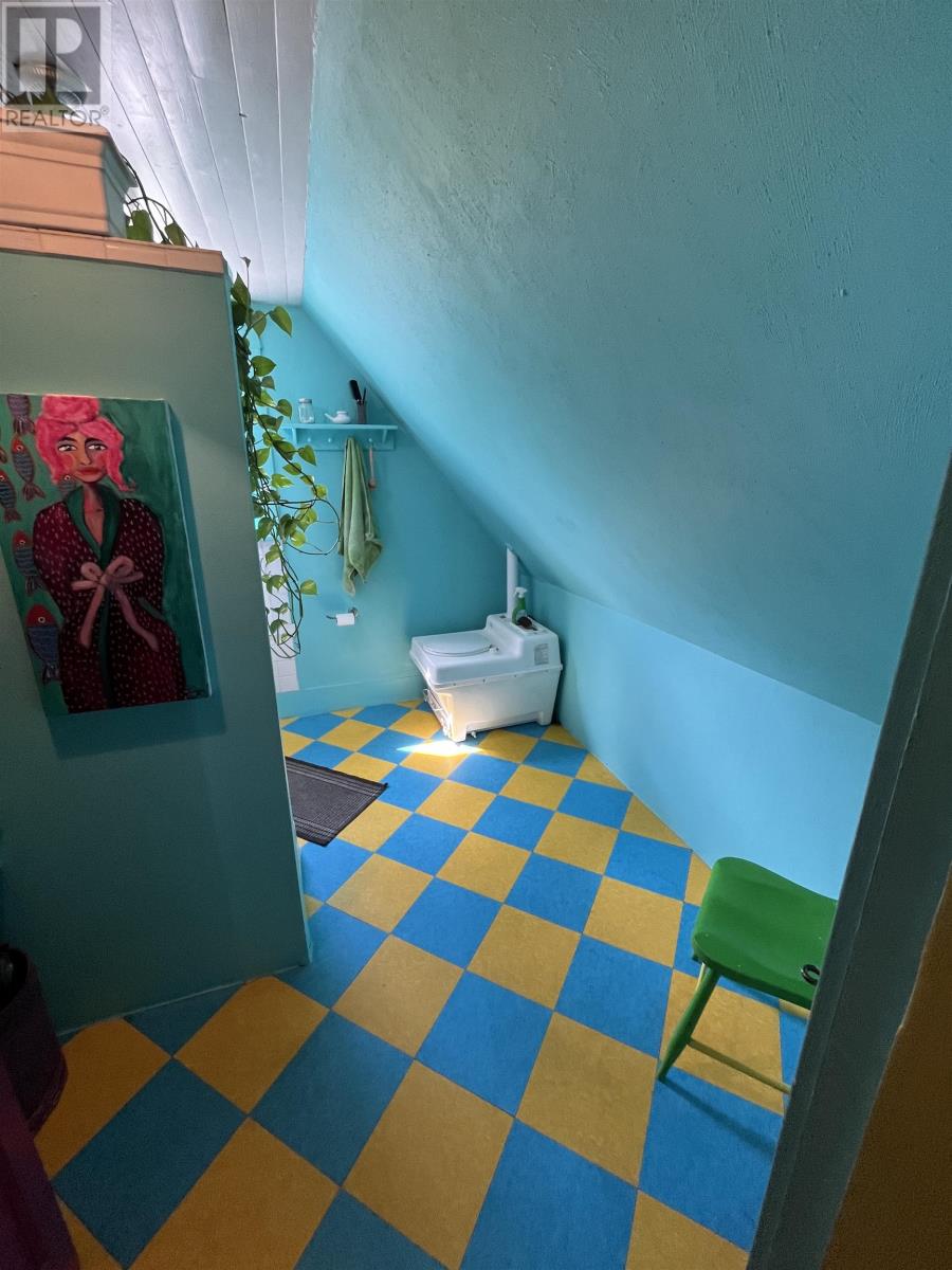 10466 Normans Road Property Photo 34