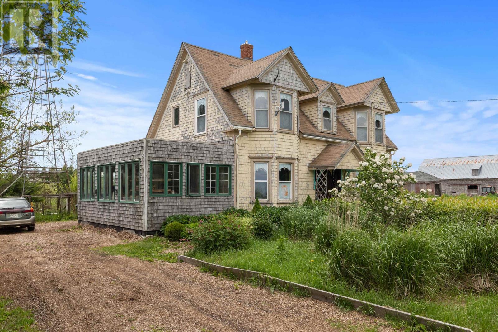 10466 Normans Road Property Photo 36
