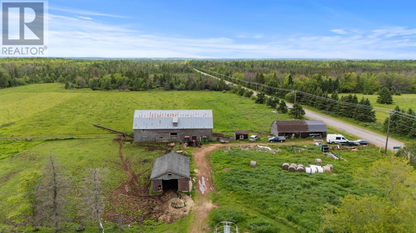 10466 Normans Road Property Photo 43