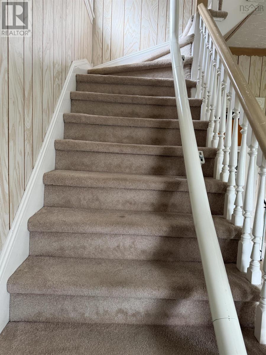 119 River Street Property Photo 13