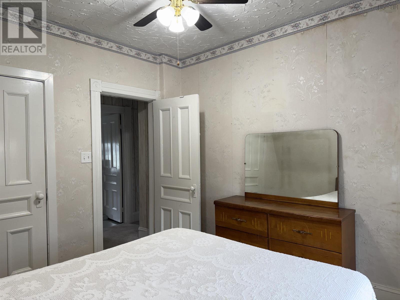119 River Street Property Photo 14