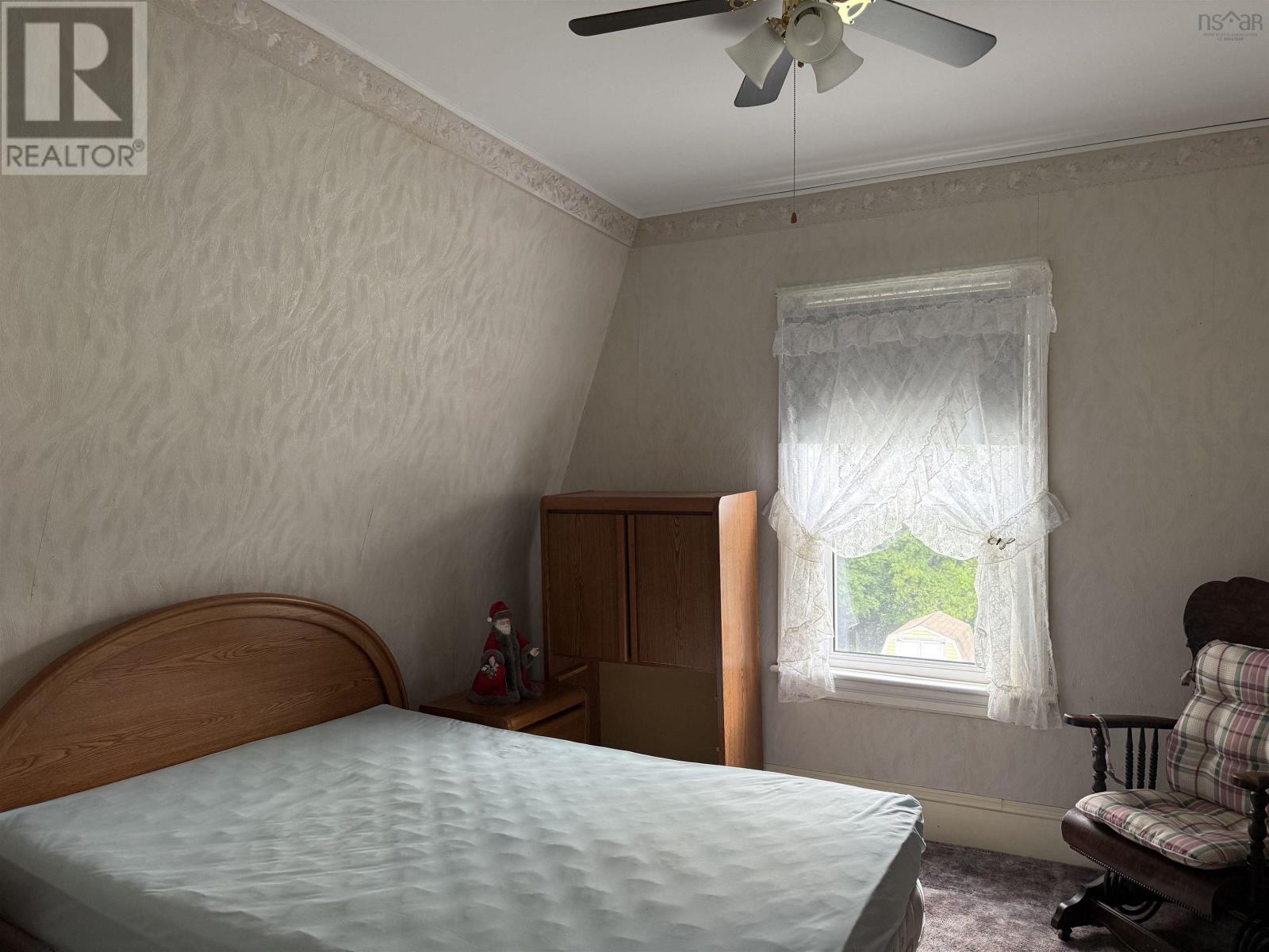 119 River Street Property Photo 24